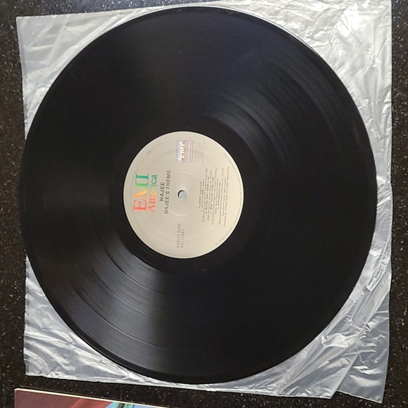 1986 NAJEE Album - Picture 7 of 8